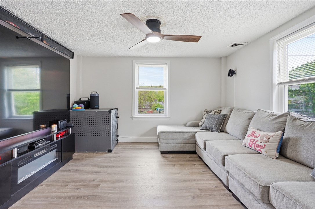 5 Maple Avenue