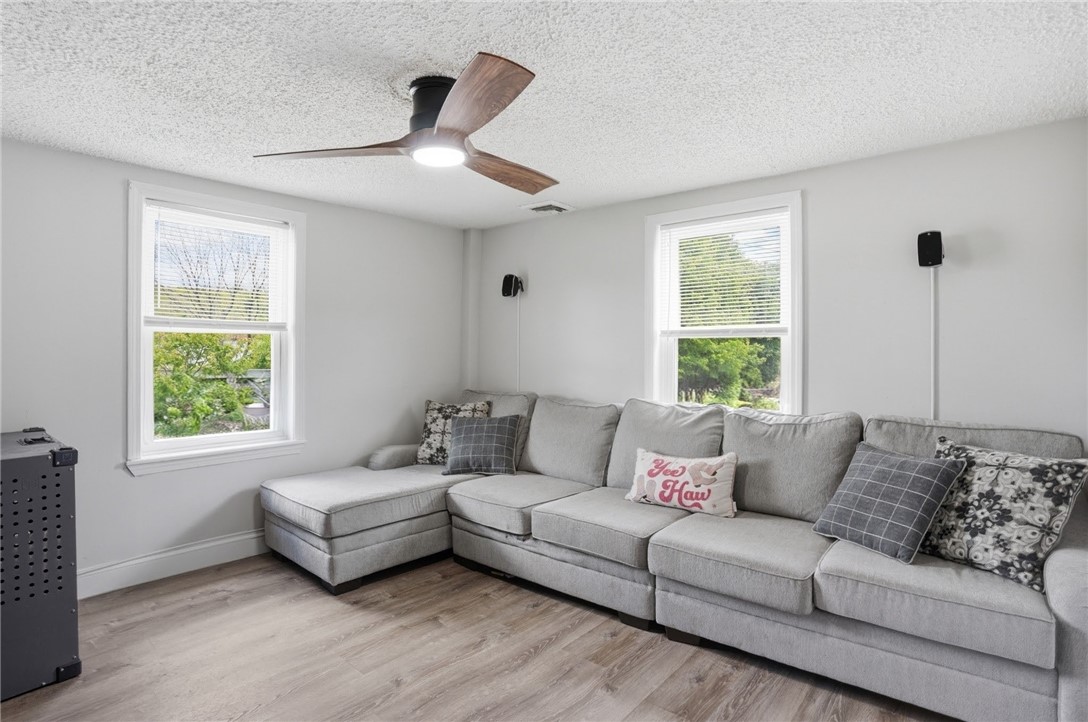 5 Maple Avenue