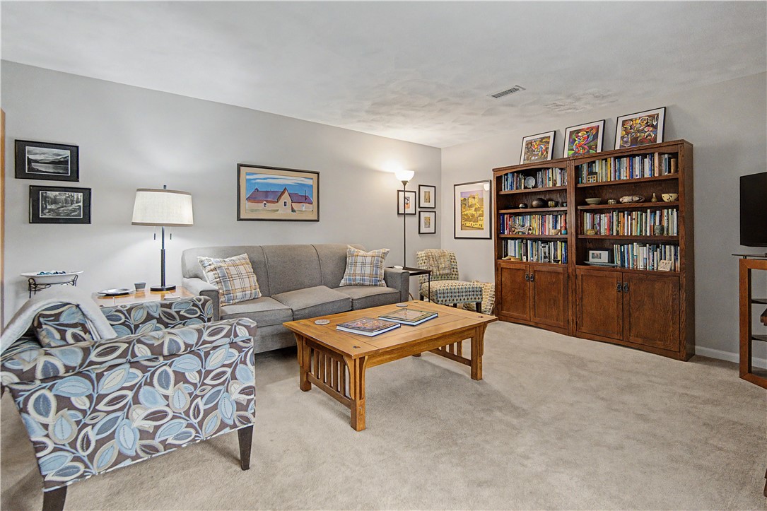 19 Caddy Rock Road A