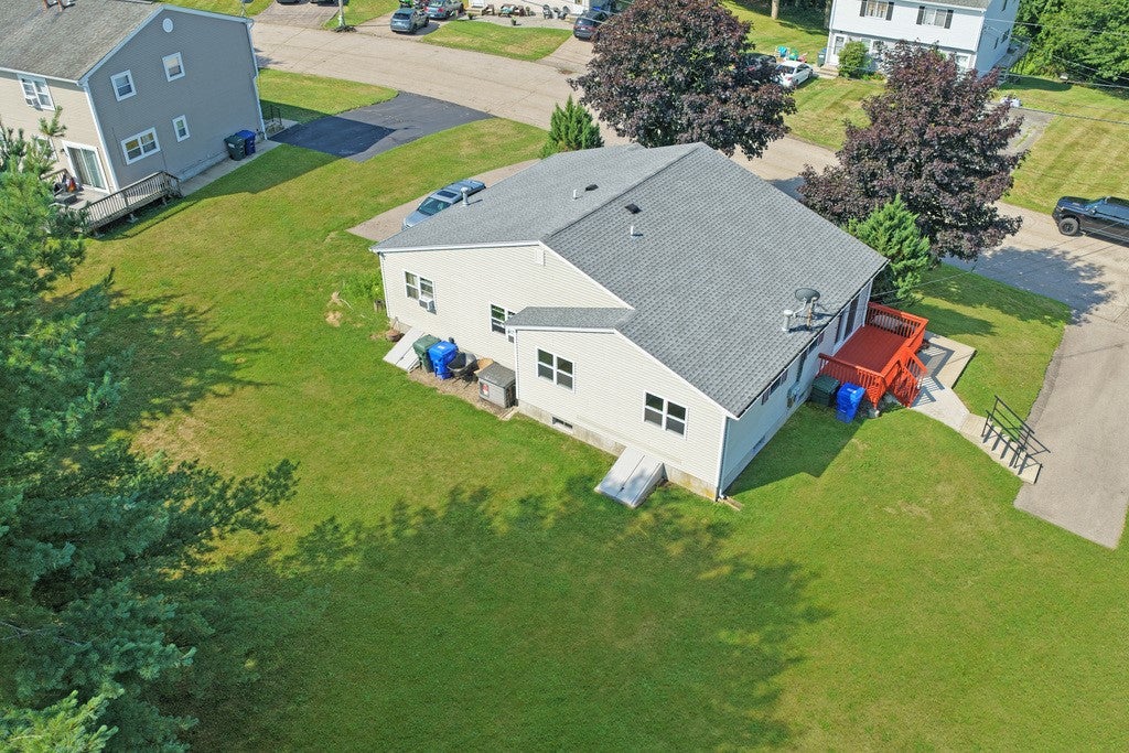 30 Brandywine Drive 32