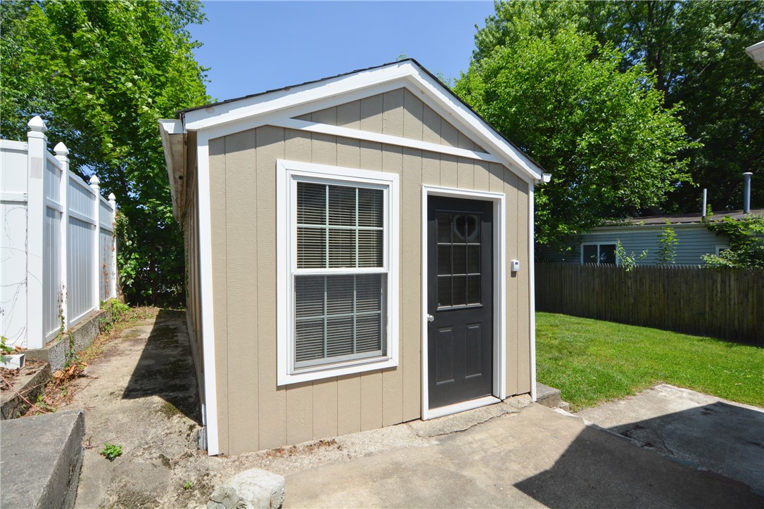 57 Vivian Avenue