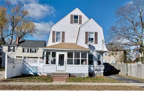 27 Cliffdale Avenue Cranston RI 02905