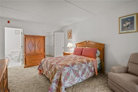 650 East Greenwich Avenue B5 211 West Warwick RI 02898