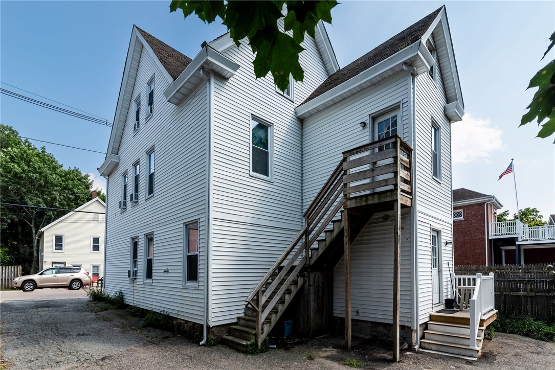 81 Pierce Street