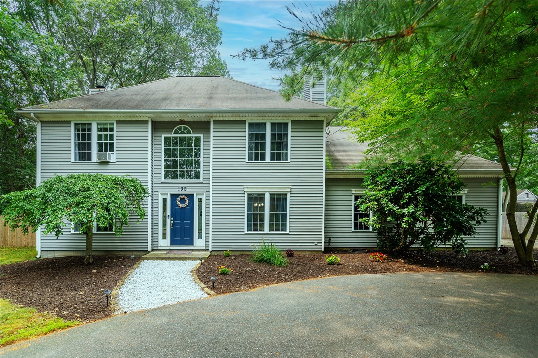 Warwick, Rhode Island 02889, United States, 3 Bedrooms Bedrooms, ,3 BathroomsBathrooms,Residential,Pending,187492