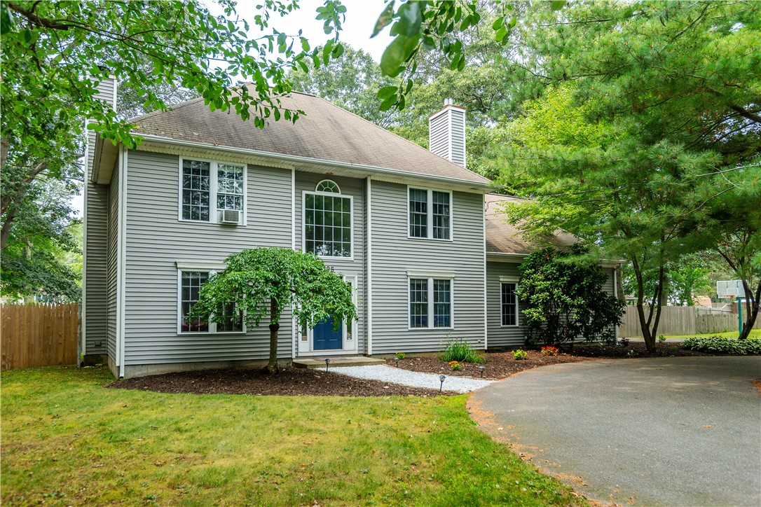 195 Oakland Beach Avenue