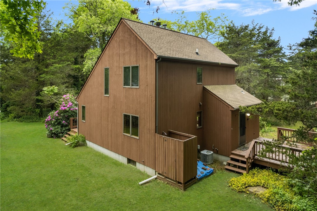 56 Lakeside Drive