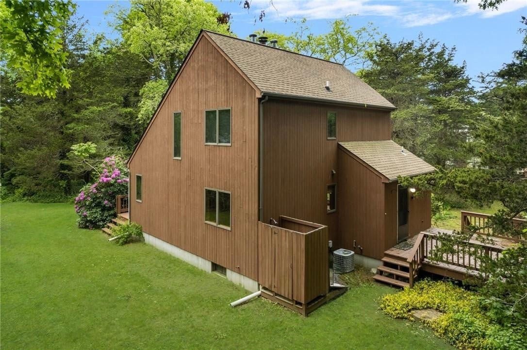 56 Lakeside Drive