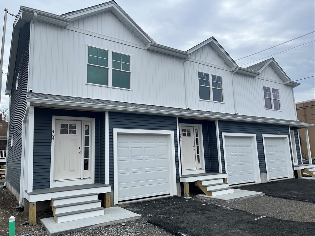 400 Juniper Street C