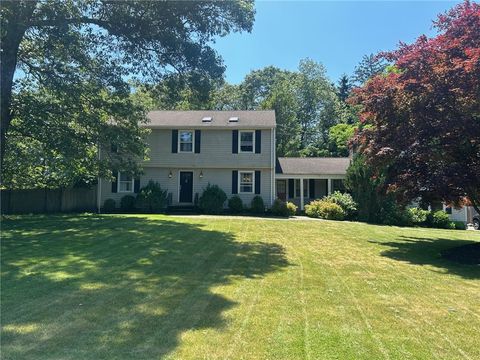 61 Candlewood Drive North Kingstown RI 02852