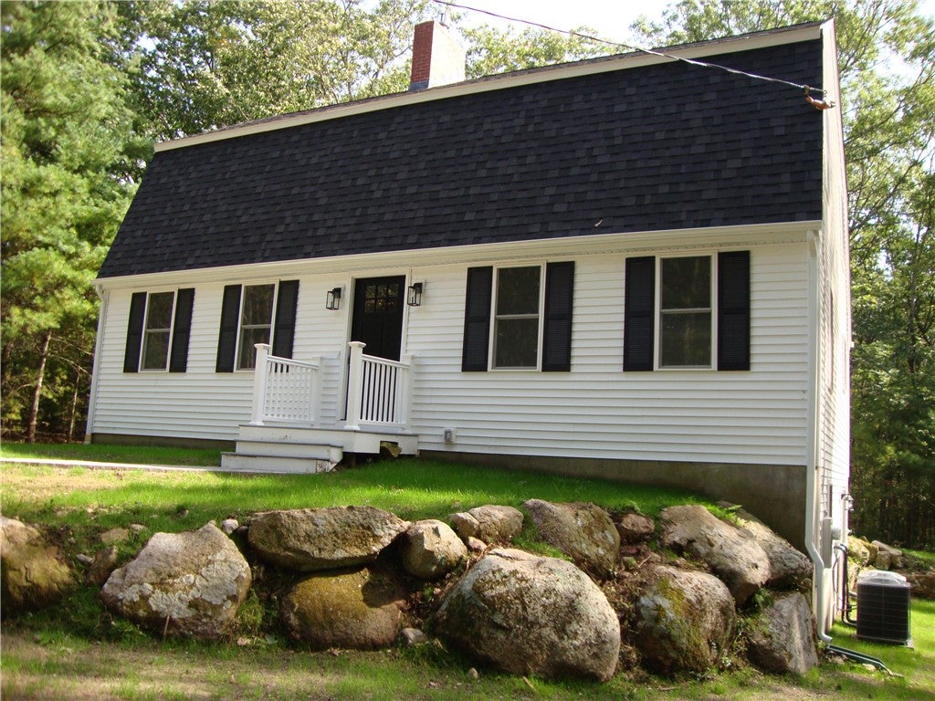 1094 Fish Hill Road