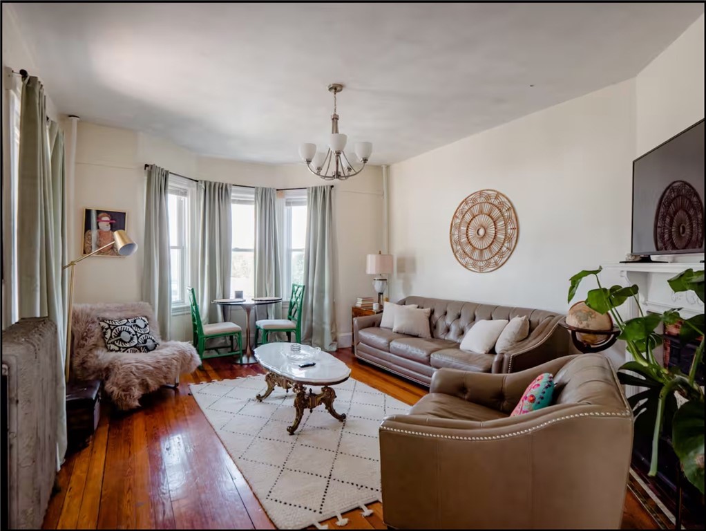 10 Carleton Street 14