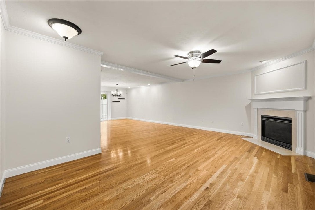 16 Streamview Drive 16