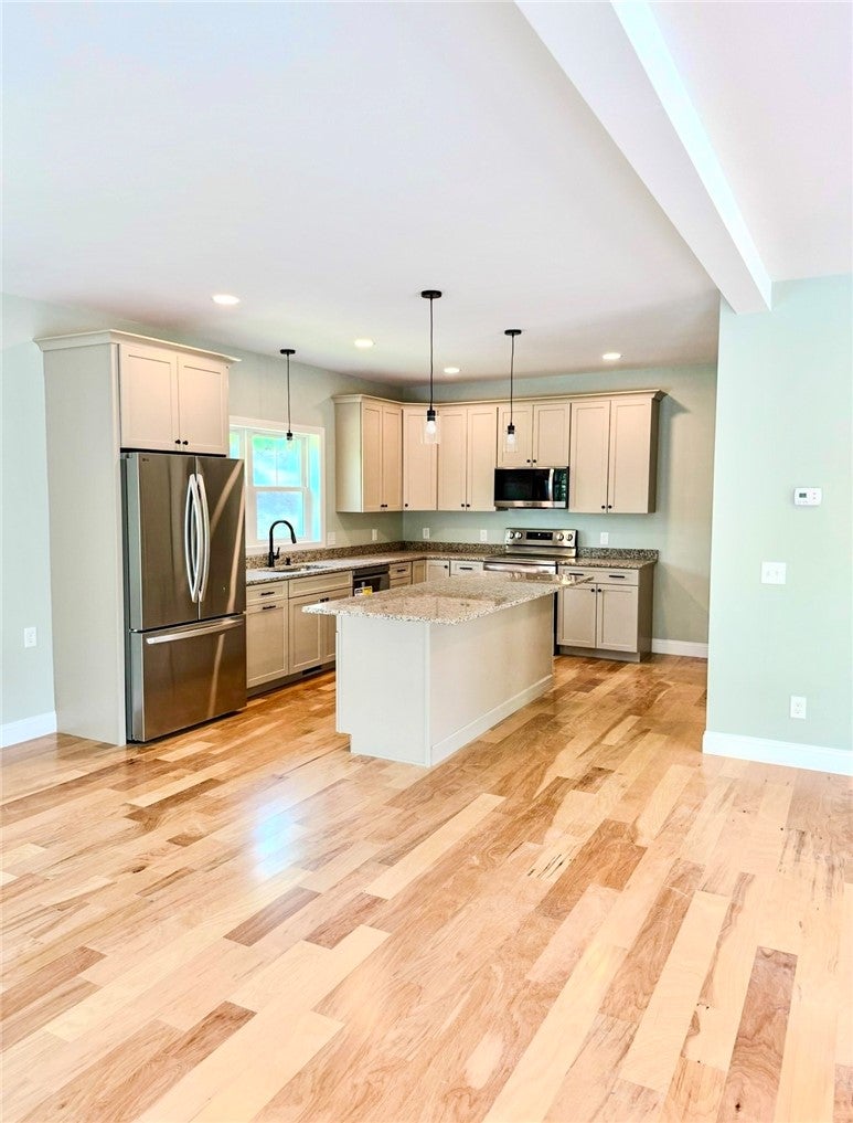 197 Maxson Hill Road