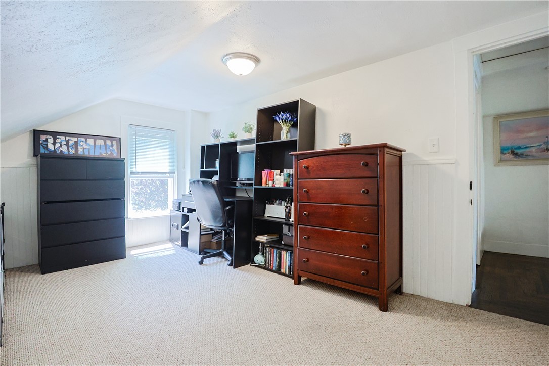 Woonsocket, Rhode Island 02895, United States, 3 Bedrooms Bedrooms, ,1 BathroomBathrooms,Residential,Active,189769