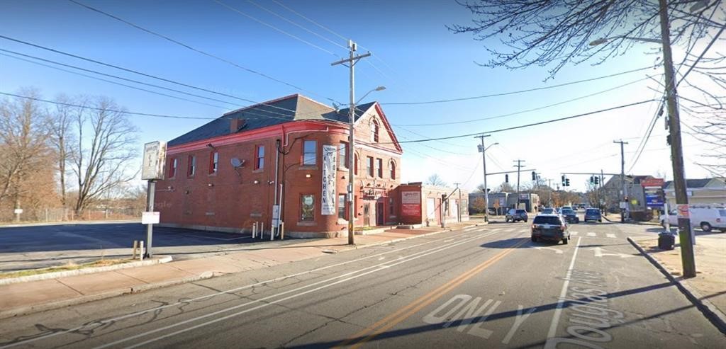 133 Douglas Avenue