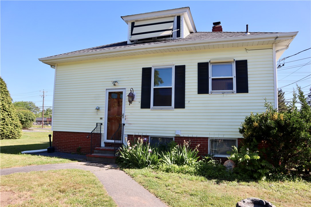 133 Wampanoag Trail