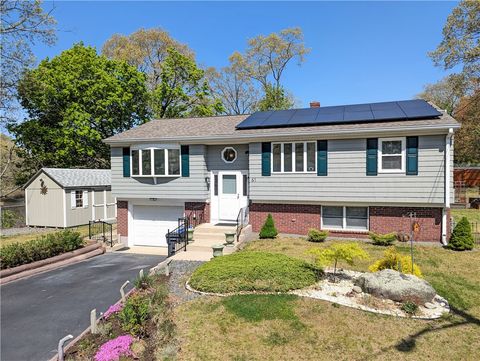61 Peach Orchard Drive East Providence RI 02915