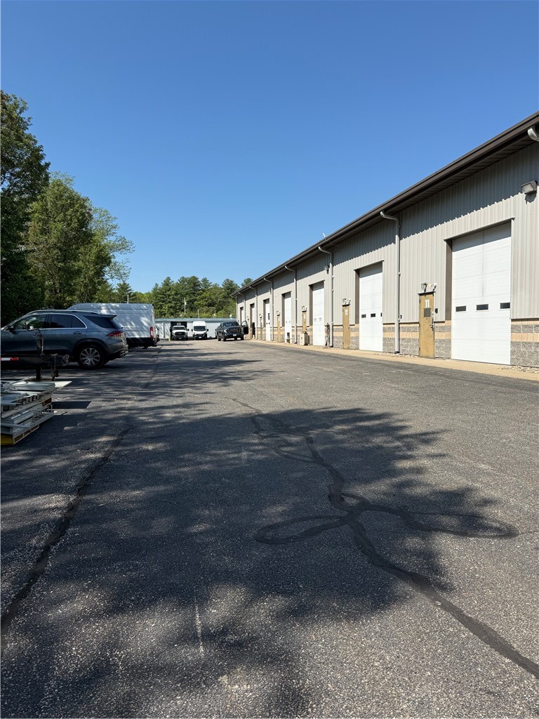 47 Cedar Swamp Road 11&12