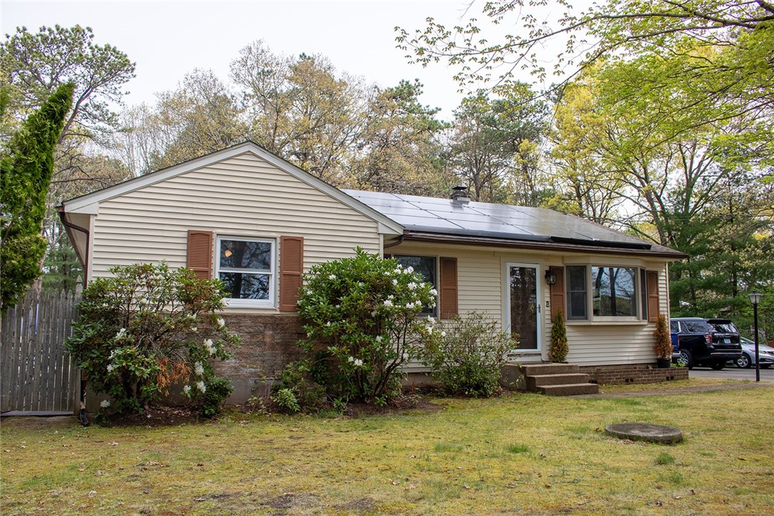 27 Club House Road