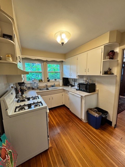 56 58 Rochambeau Avenue 2