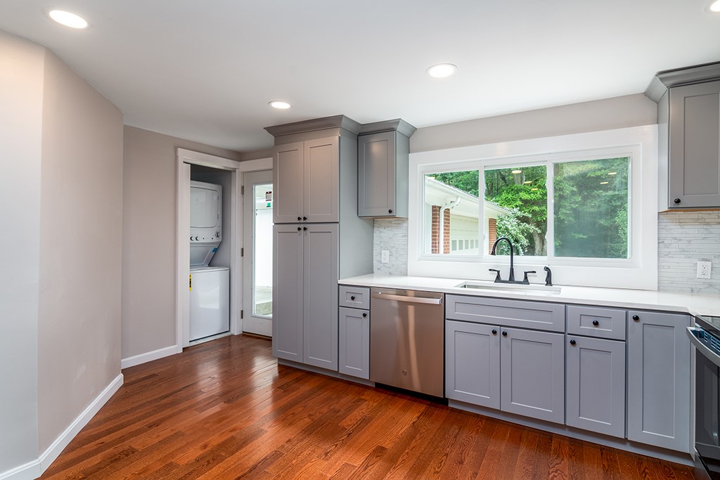 137 Rocky Hill Road