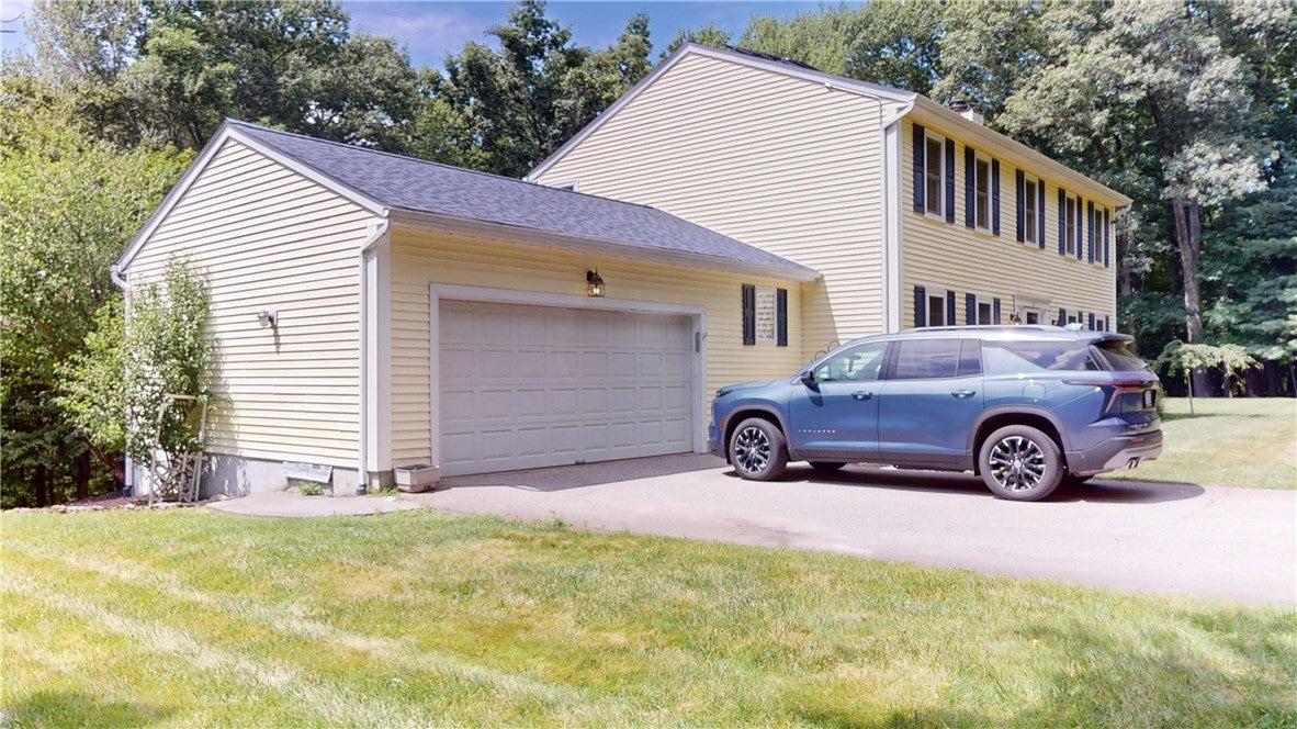 6 Forest Hill Drive
