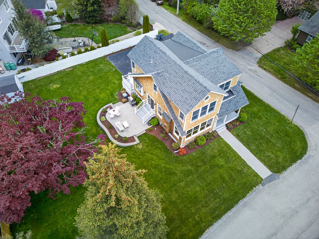 42 Windsor Street