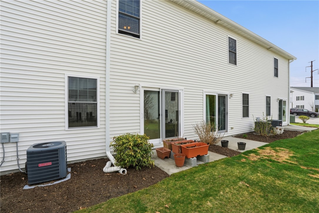 12 Gray Coach Lane 1206