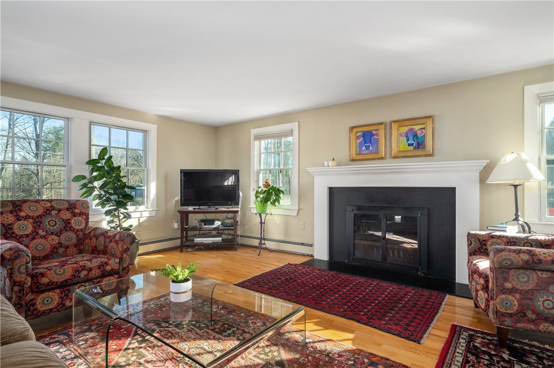 94 Abbott Run Valley Road