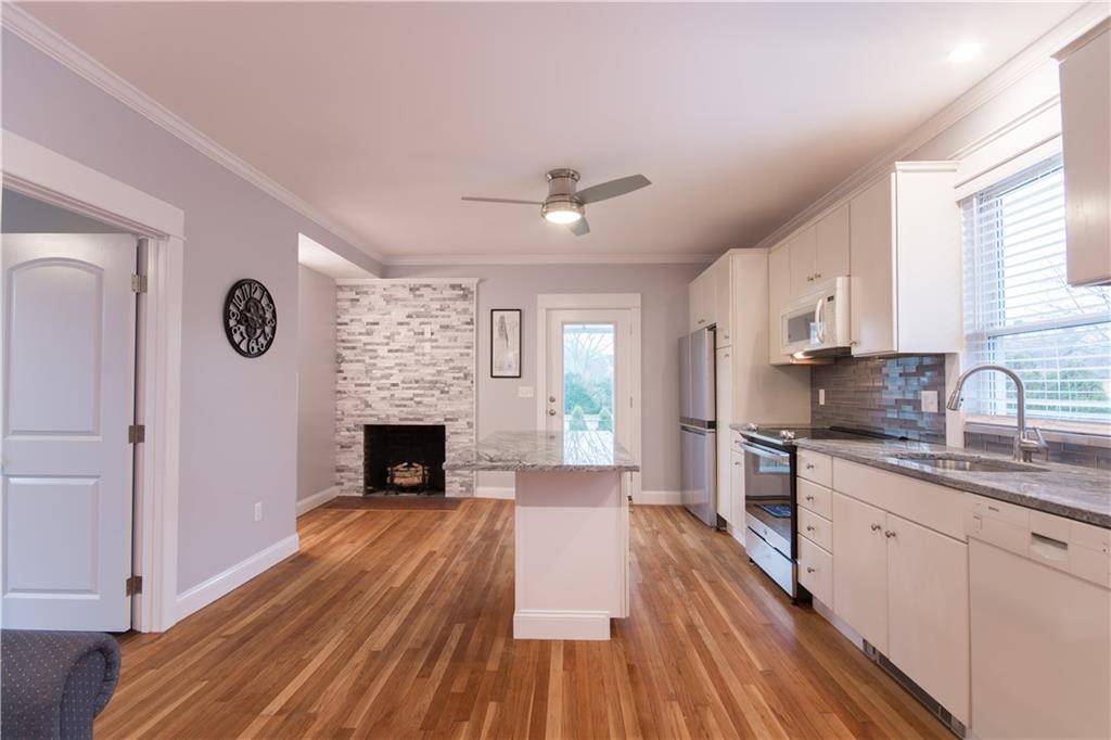 72 Thames Street 2