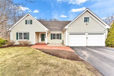 15 JESSICA Lane South Kingstown RI 02879