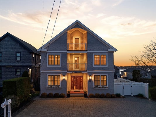 57 TUCKERMAN AVE, MIDDLETOWN, RI 02842 - Image 5cb7c1d64f233a392164d9c68abc1c9d/3402615592
