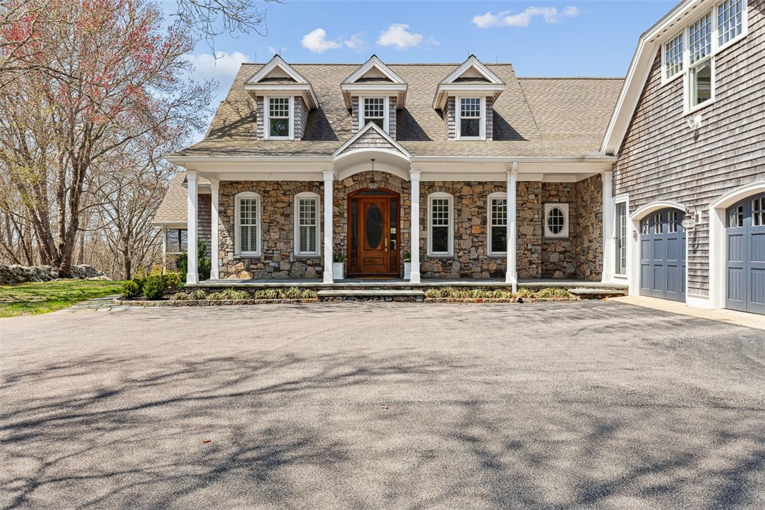 7 Spring Pond Road
