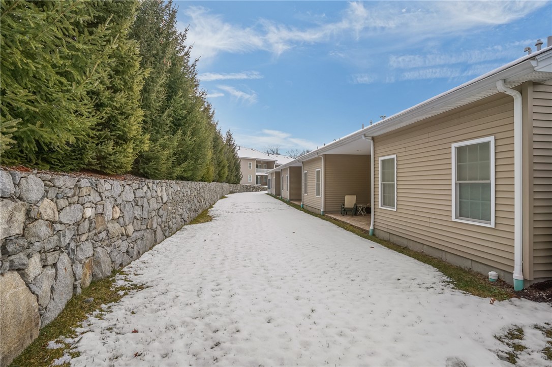 41 Breakneck Hill Road 61