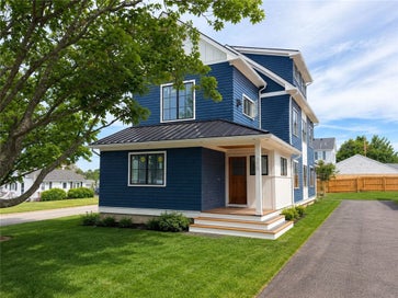 110 Newport Avenue Middletown RI 02842