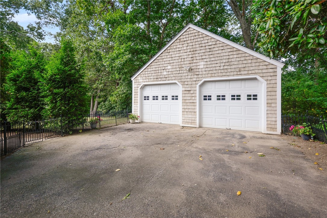 51 Gateway Road