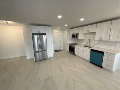 33 Bullocks Point Avenue 5C East Providence RI 02915