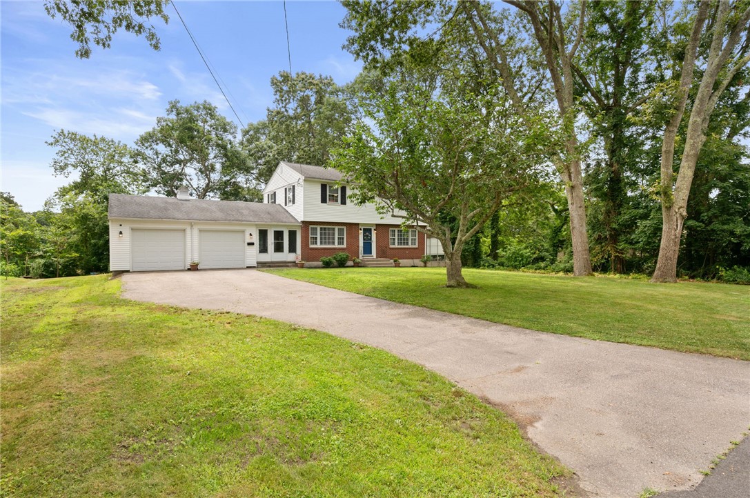 12 Azalea Drive