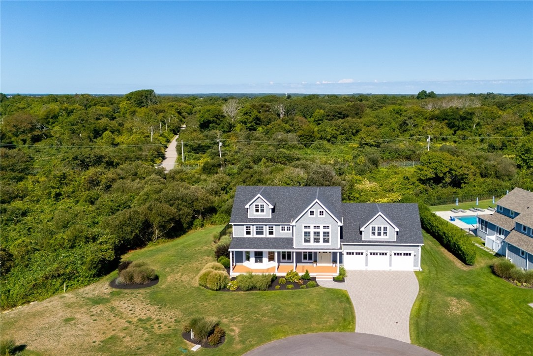 1046 Ocean Road