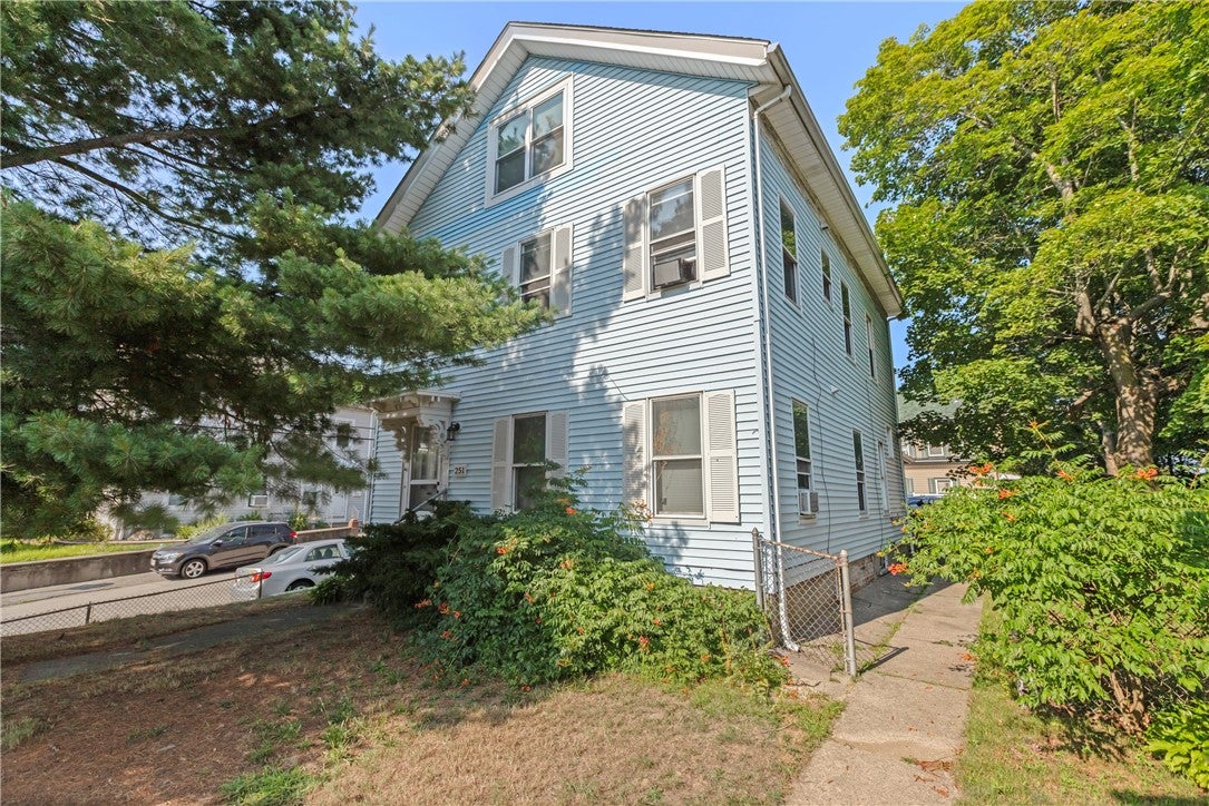 251 High Street