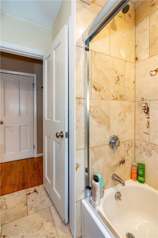 East Greenwich, Rhode Island 02818, United States, 5 Bedrooms Bedrooms, ,4 BathroomsBathrooms,Residential,Active,105029