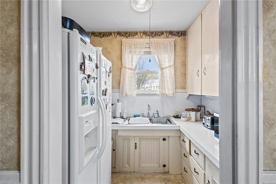 303 Webster Avenue 305