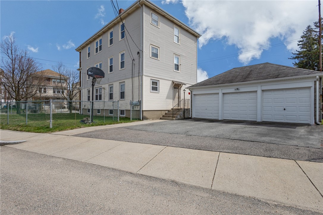 303 Webster Avenue 305