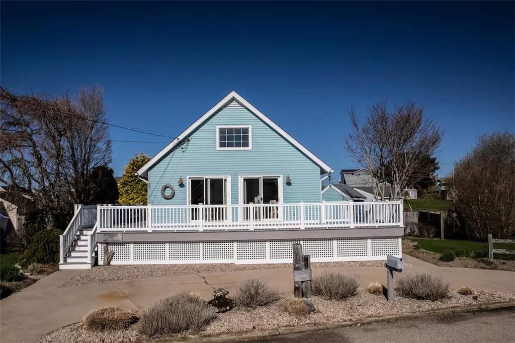 24 Redwood Drive