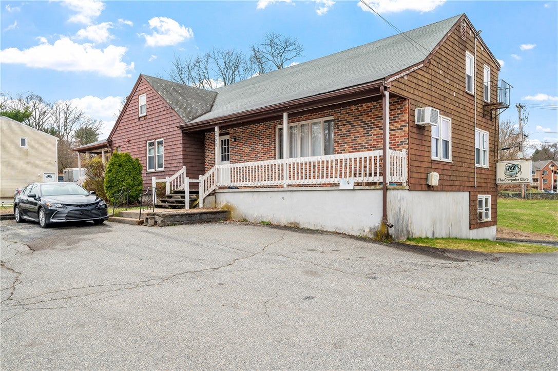 2220 Diamond Hill Road 2222