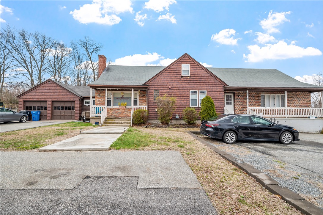 2220 Diamond Hill Road 2222