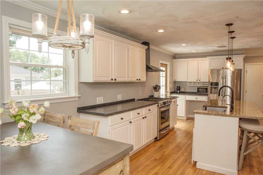12 N Shore Drive