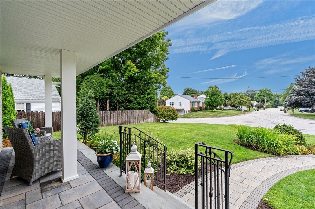 15 Macintosh Drive