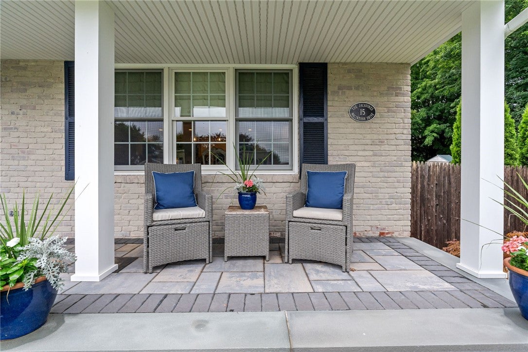 15 Macintosh Drive